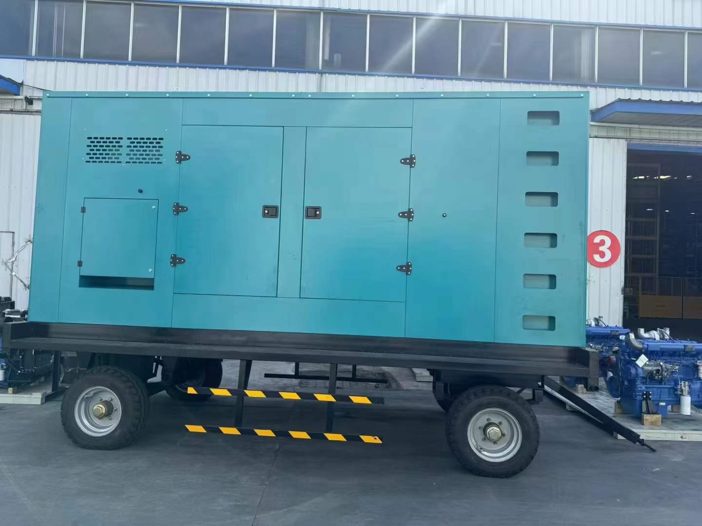 蓝山2500KVA 负载启动电流大概是多少？